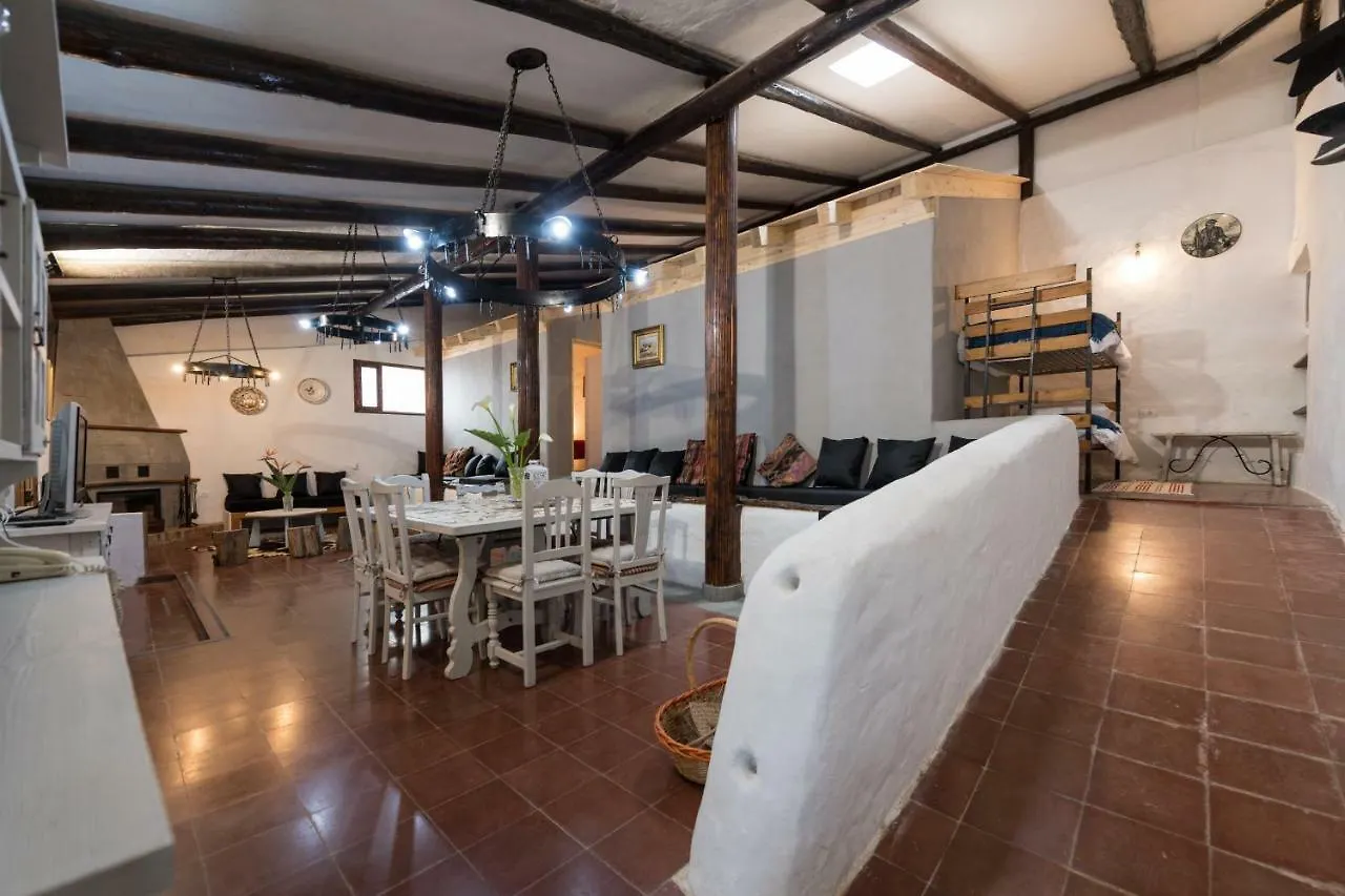Holiday home Vivelorural El Refugio De Arucas, Pool & Terrace Villa